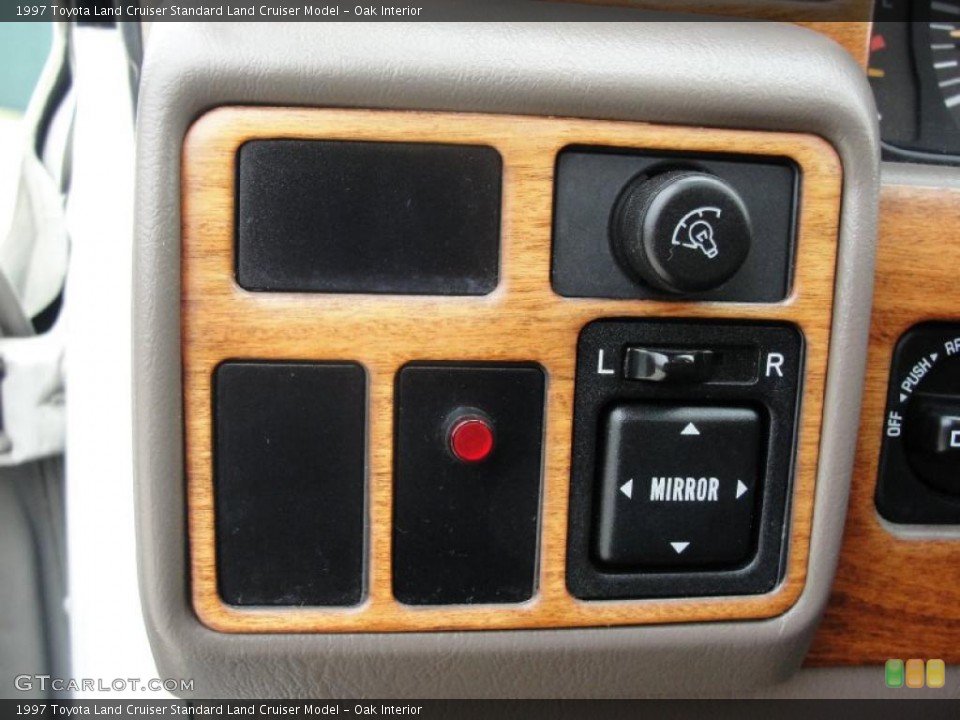 Oak Interior Controls for the 1997 Toyota Land Cruiser  #42433064