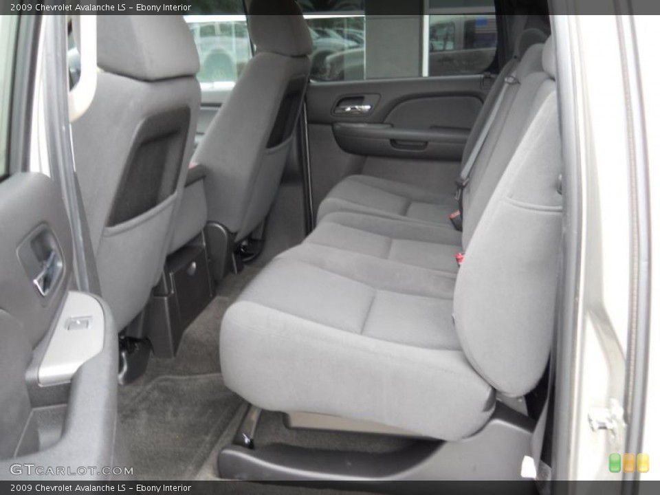 Ebony Interior Photo for the 2009 Chevrolet Avalanche LS #42434276