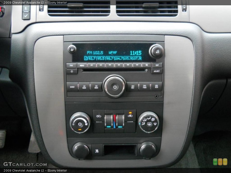 Ebony Interior Controls for the 2009 Chevrolet Avalanche LS #42434376