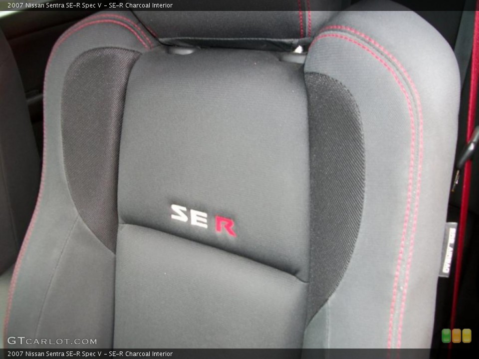 SE-R Charcoal Interior Photo for the 2007 Nissan Sentra SE-R Spec V #42439096