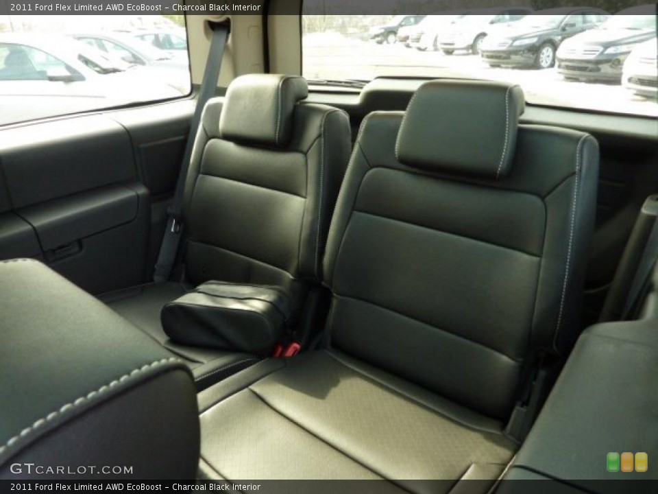 Charcoal Black Interior Photo for the 2011 Ford Flex Limited AWD EcoBoost #42443395