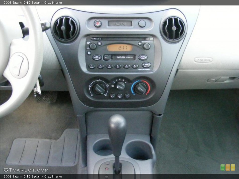 Gray Interior Controls for the 2003 Saturn ION 2 Sedan #42463197