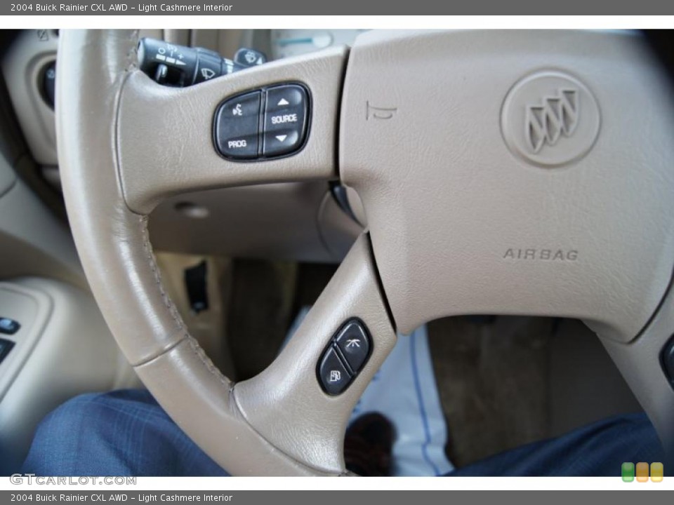 Light Cashmere Interior Controls for the 2004 Buick Rainier CXL AWD #42464255