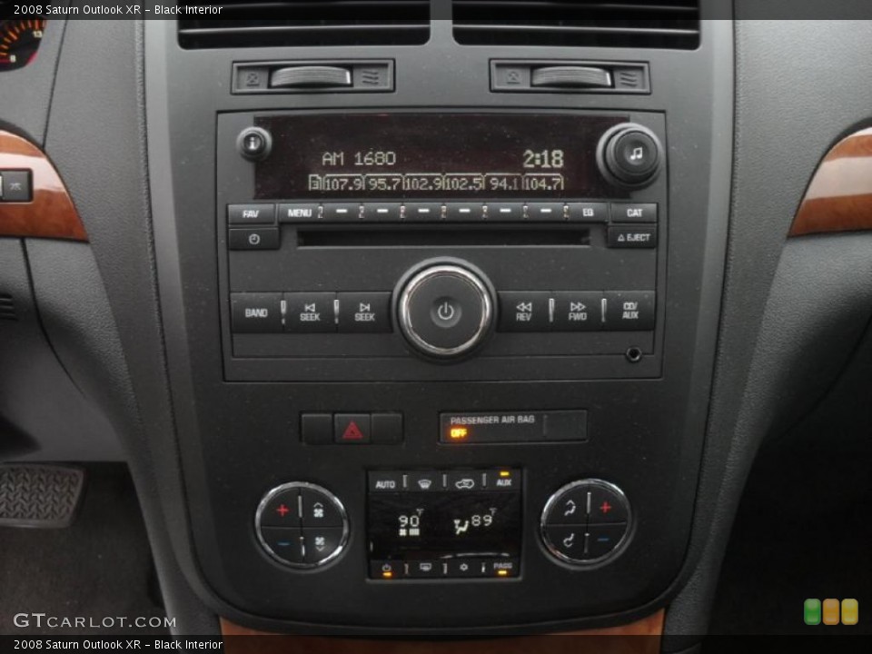 Black Interior Controls for the 2008 Saturn Outlook XR #42470076
