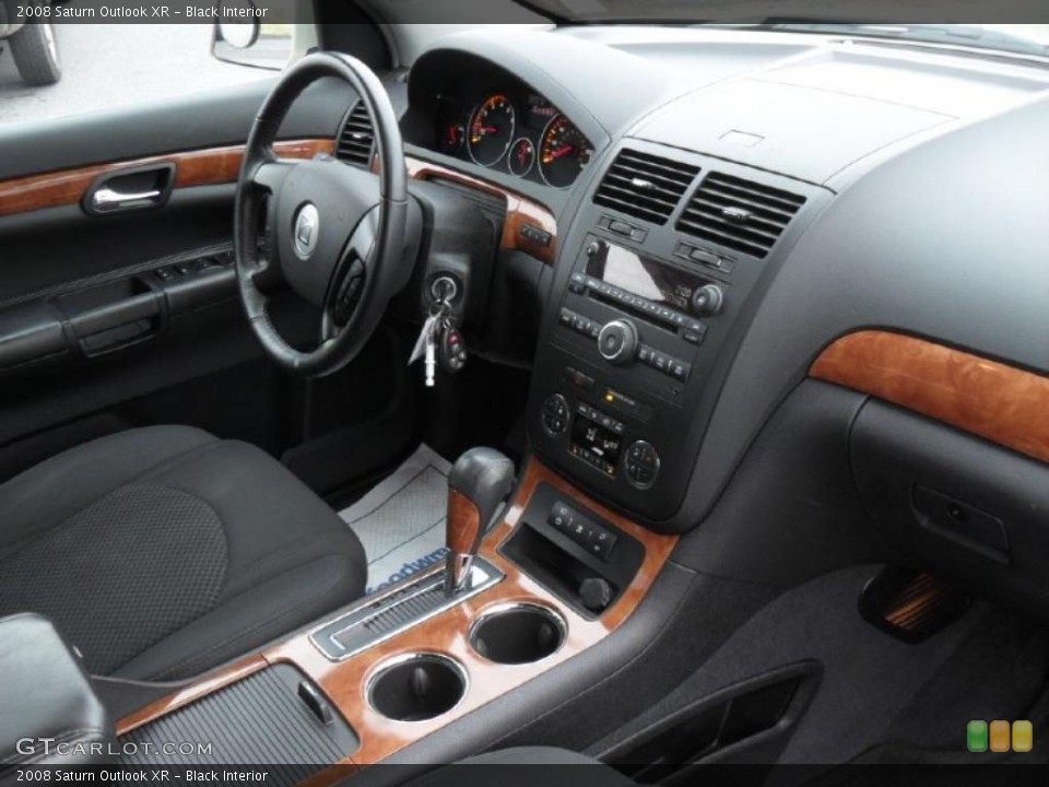 Black Interior Photo for the 2008 Saturn Outlook XR #42470248