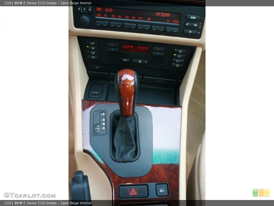 Sand Beige Interior Transmission for the 2001 BMW 5 Series 530i Sedan #42478126