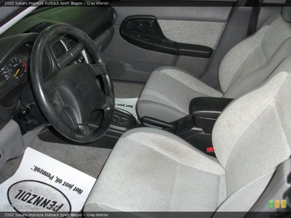 Gray Interior Photo for the 2002 Subaru Impreza Outback Sport Wagon #42486155