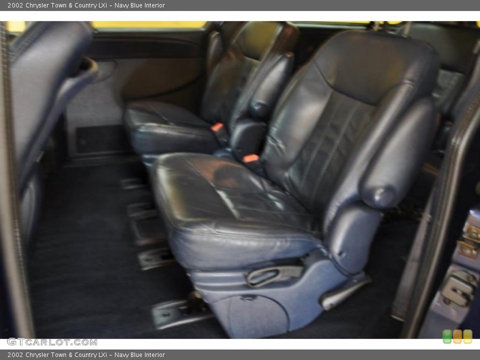 Navy Blue Interior Photo for the 2002 Chrysler Town & Country LXi #42496730