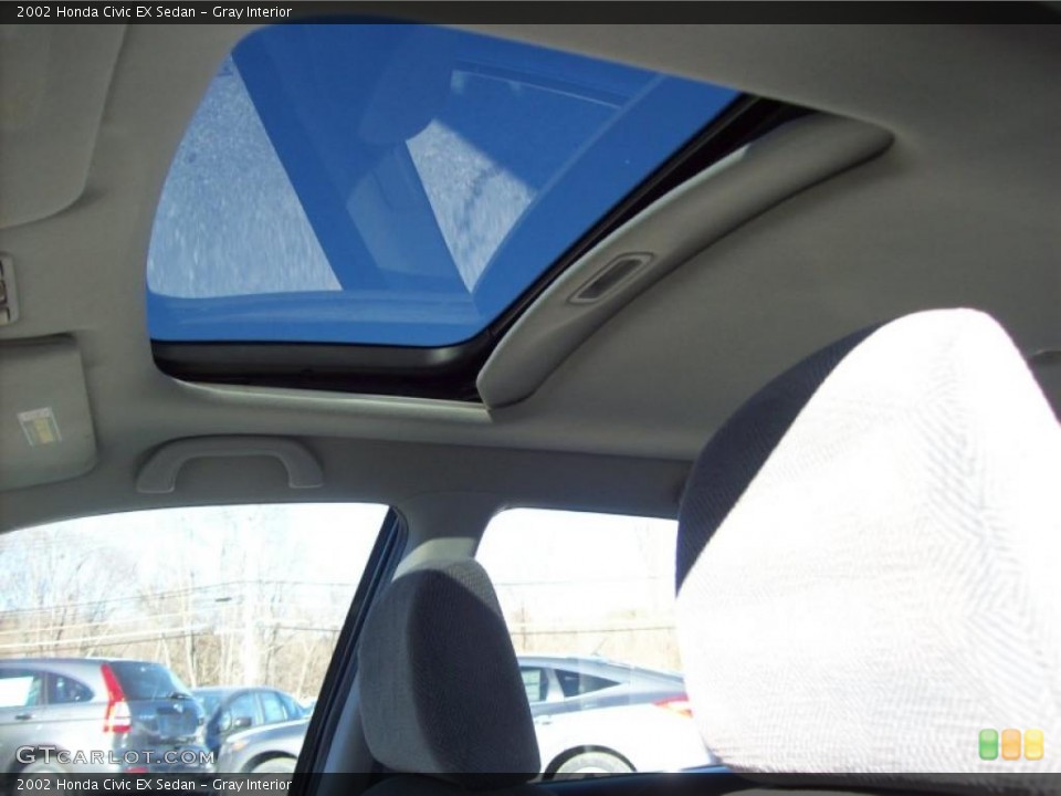 Gray Interior Sunroof for the 2002 Honda Civic EX Sedan #42501927