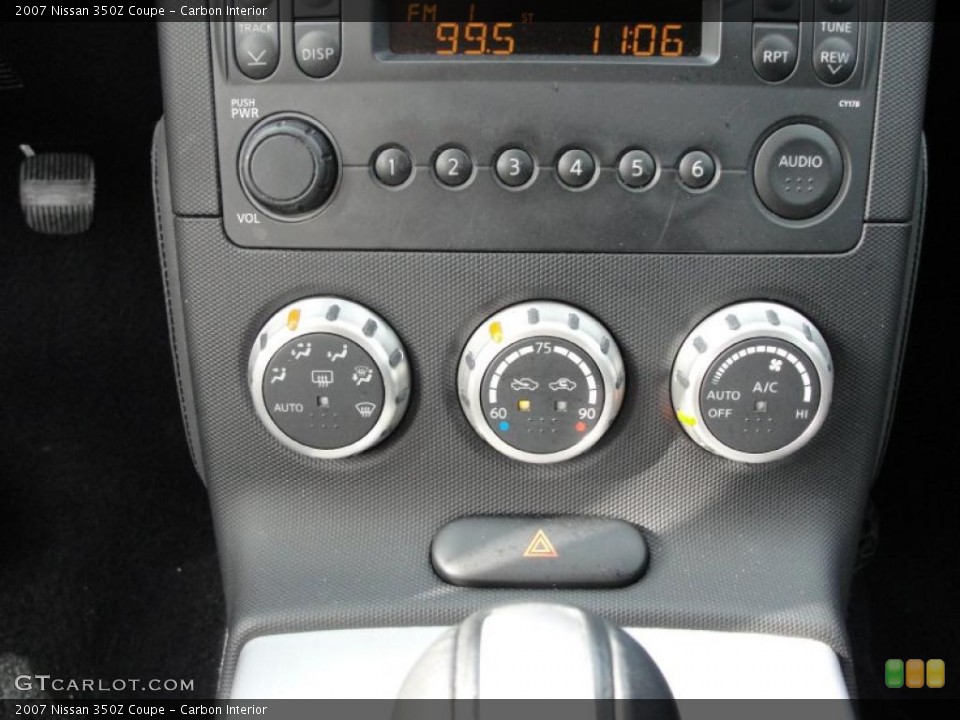 Carbon Interior Controls for the 2007 Nissan 350Z Coupe #42507027