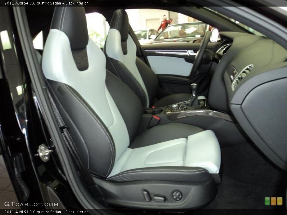 Black Interior Photo for the 2011 Audi S4 3.0 quattro Sedan #42511811