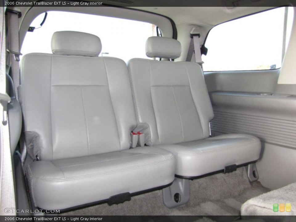 Light Gray Interior Photo for the 2006 Chevrolet TrailBlazer EXT LS #42514475