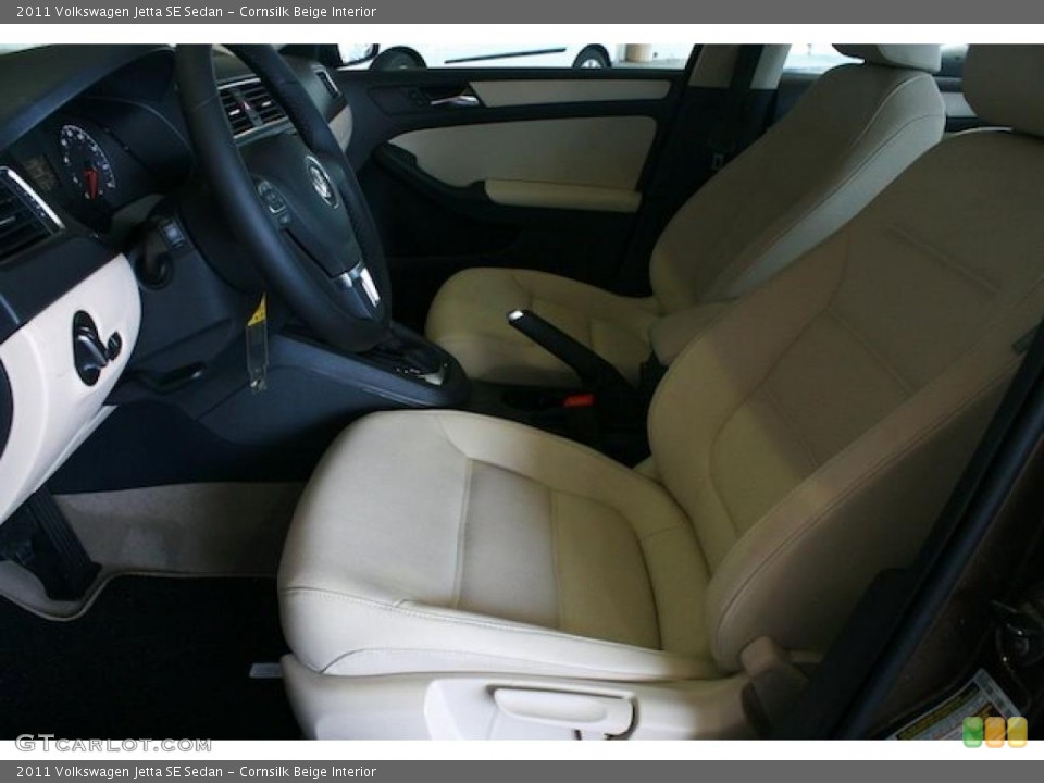 Cornsilk Beige Interior Photo for the 2011 Volkswagen Jetta SE Sedan #42514787