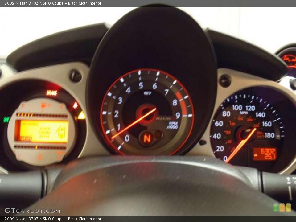 Black Cloth Interior Gauges for the 2009 Nissan 370Z NISMO Coupe #42519765