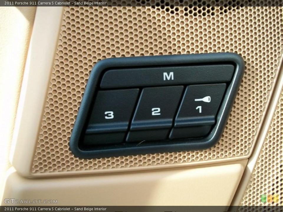Sand Beige Interior Controls for the 2011 Porsche 911 Carrera S Cabriolet #42526017