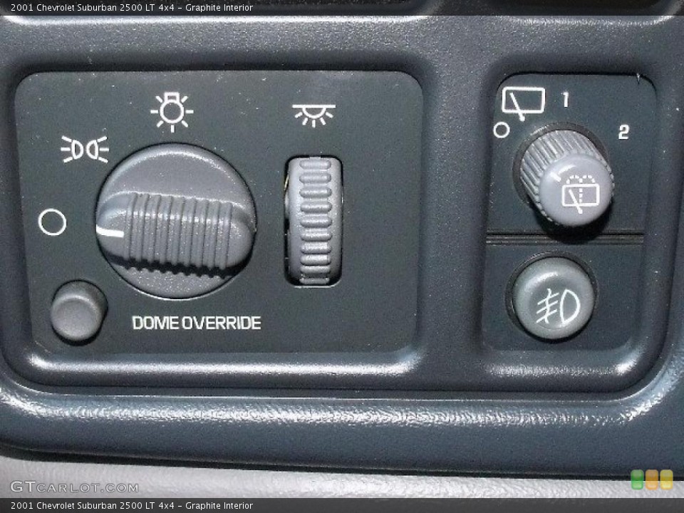 Graphite Interior Controls for the 2001 Chevrolet Suburban 2500 LT 4x4 #42543049