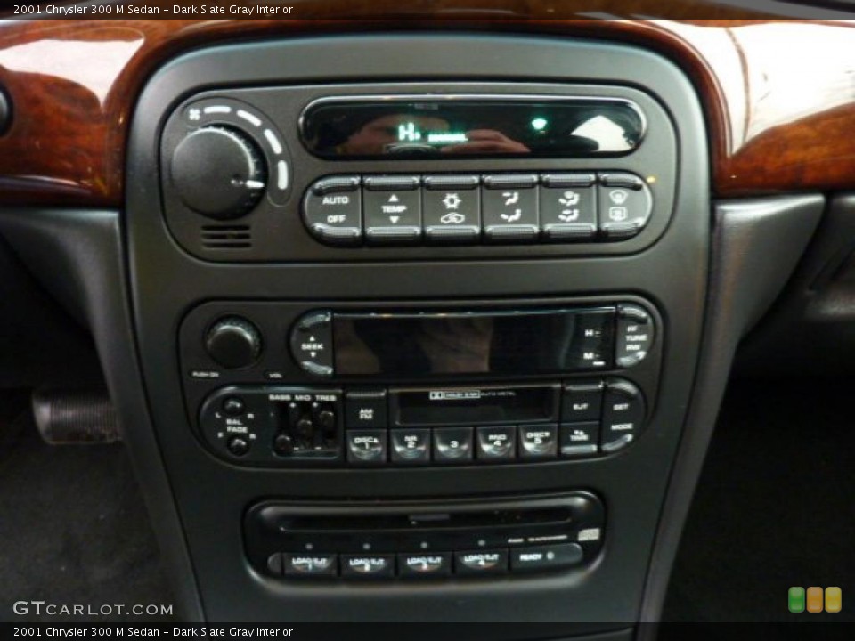 Dark Slate Gray Interior Controls for the 2001 Chrysler 300 M Sedan #42549309