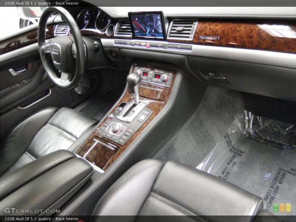Black Interior Dashboard for the 2008 Audi S8 5.2 quattro #42557785