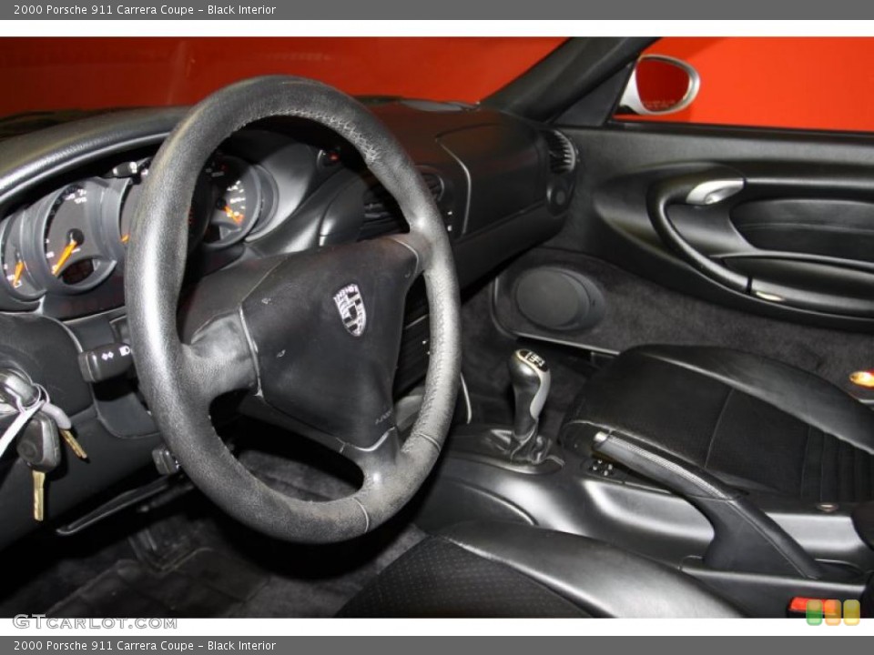 Black Interior Photo for the 2000 Porsche 911 Carrera Coupe #42567973