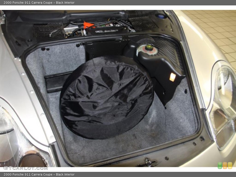 Black Interior Trunk for the 2000 Porsche 911 Carrera Coupe #42568305