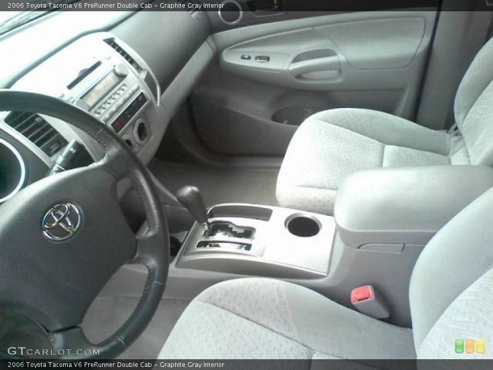 Graphite Gray Interior Photo for the 2006 Toyota Tacoma V6 PreRunner Double Cab #42593424