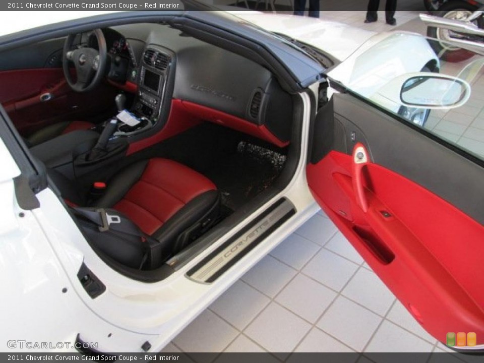 Red Interior Photo for the 2011 Chevrolet Corvette Grand Sport Coupe #42600576