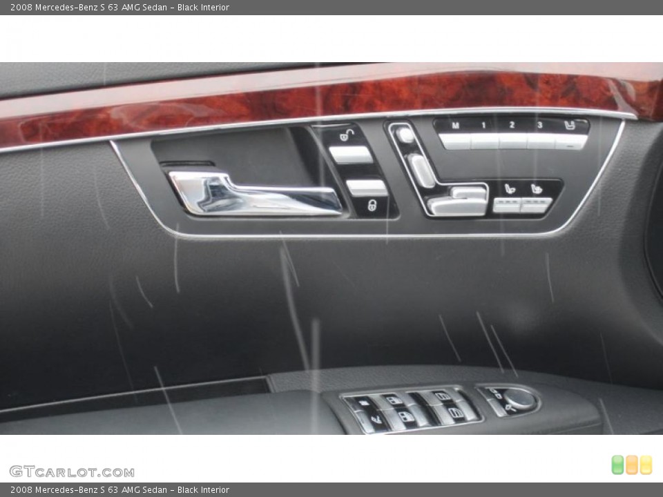 Black Interior Controls for the 2008 Mercedes-Benz S 63 AMG Sedan #42602676