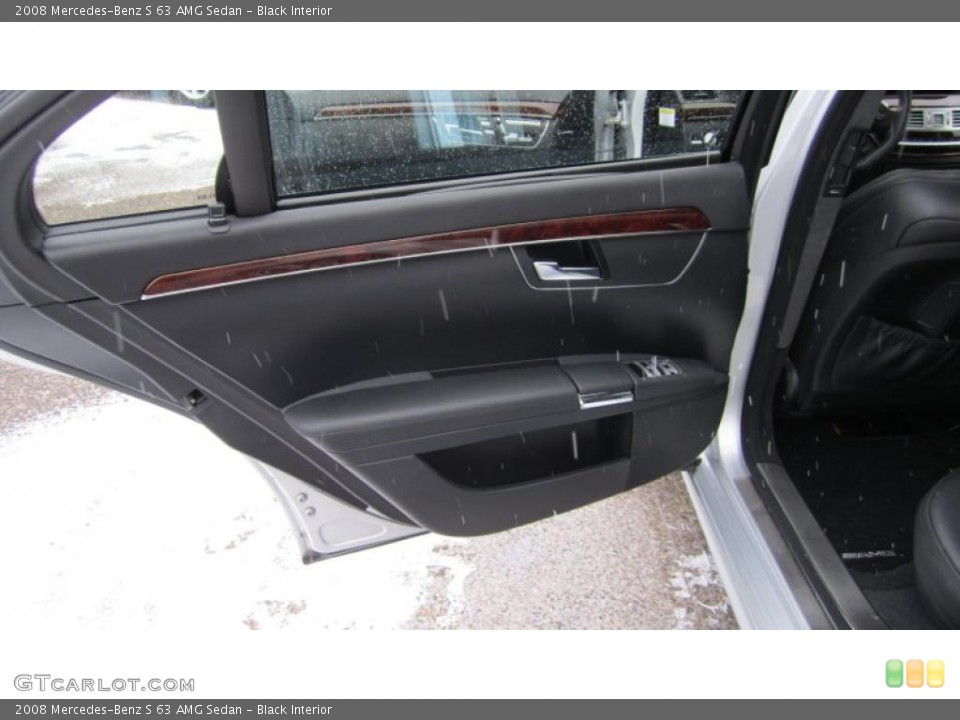 Black Interior Door Panel for the 2008 Mercedes-Benz S 63 AMG Sedan #42602720