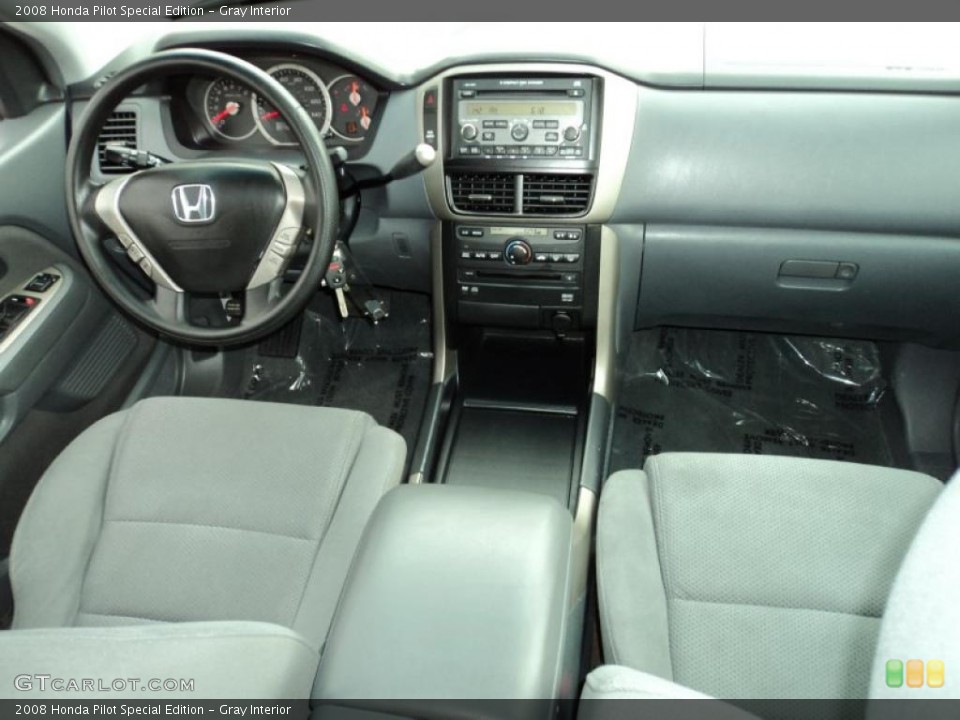Gray Interior Dashboard for the 2008 Honda Pilot Special Edition #42606664