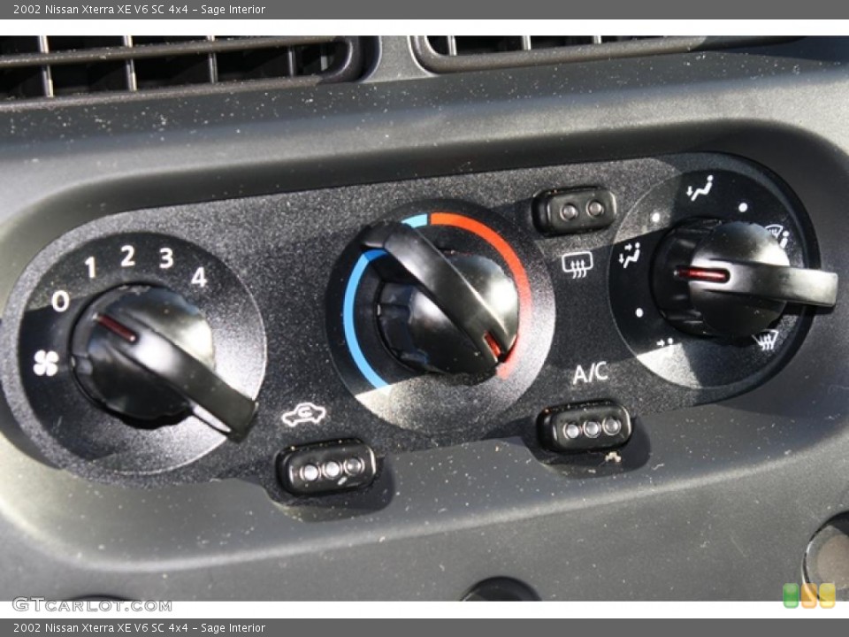 Sage Interior Controls for the 2002 Nissan Xterra XE V6 SC 4x4 #42608288