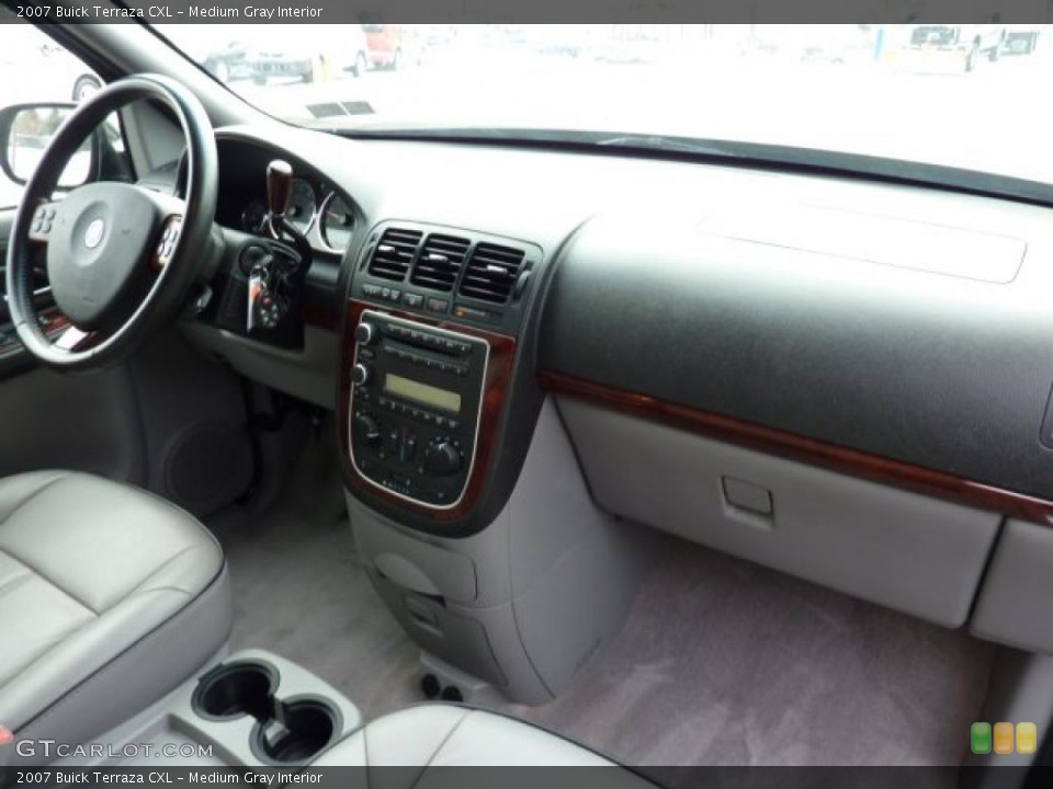 Medium Gray Interior Dashboard for the 2007 Buick Terraza CXL #42611684