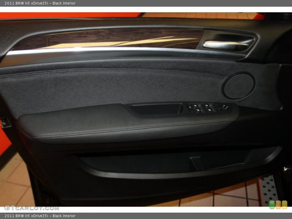 Black Interior Door Panel for the 2011 BMW X6 xDrive35i #42636508