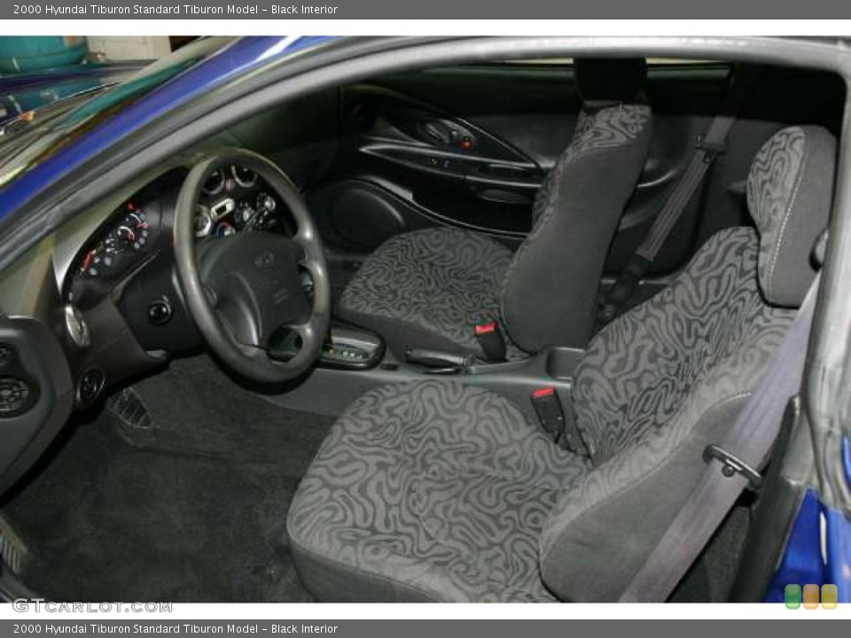 Black Interior Photo for the 2000 Hyundai Tiburon  #42649484