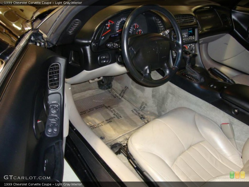 Light Gray 1999 Chevrolet Corvette Interiors
