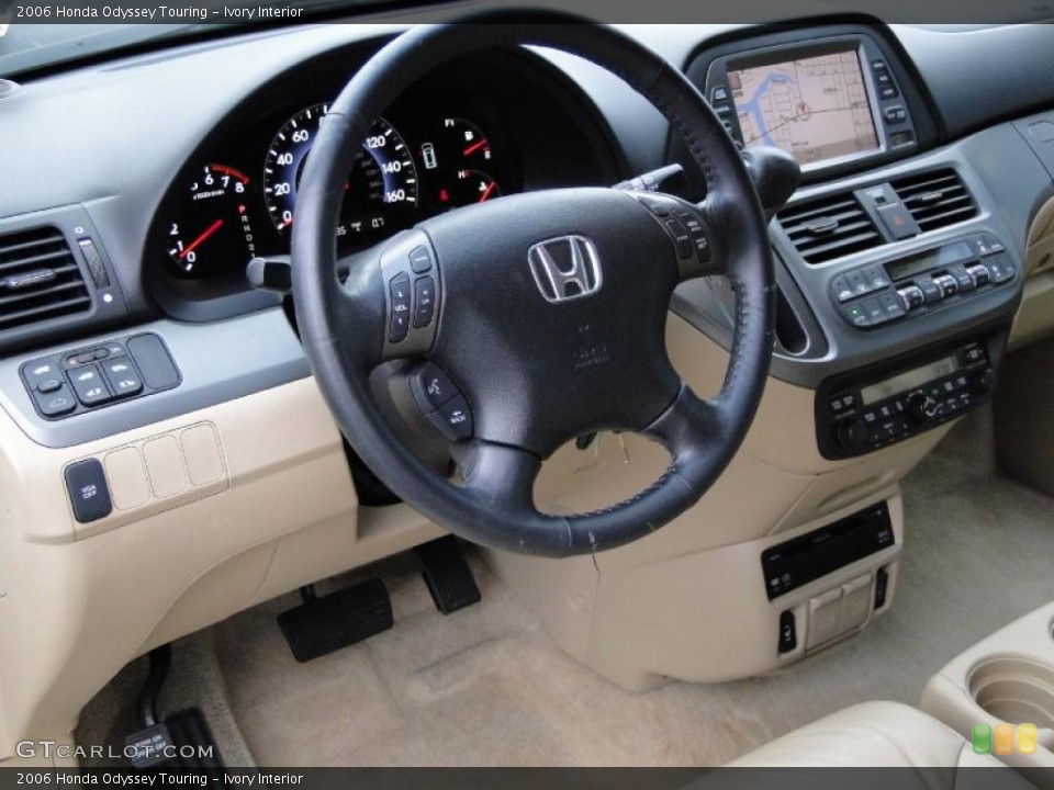Ivory Interior Dashboard for the 2006 Honda Odyssey Touring #42673574