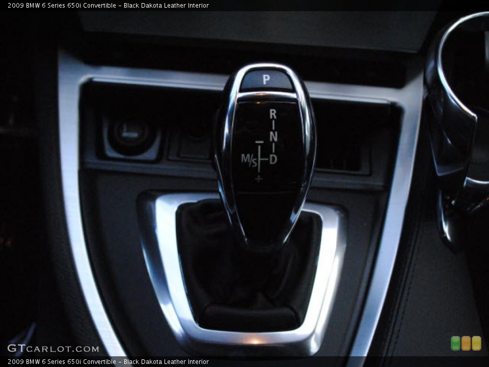 Black Dakota Leather Interior Transmission for the 2009 BMW 6 Series 650i Convertible #42674346