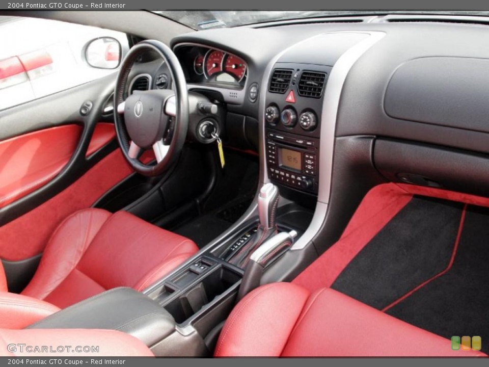 Red Interior Photo for the 2004 Pontiac GTO Coupe #42676855