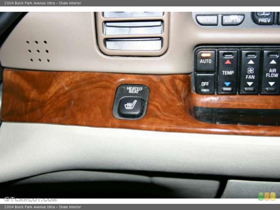Shale Interior Controls for the 2004 Buick Park Avenue Ultra #42685255