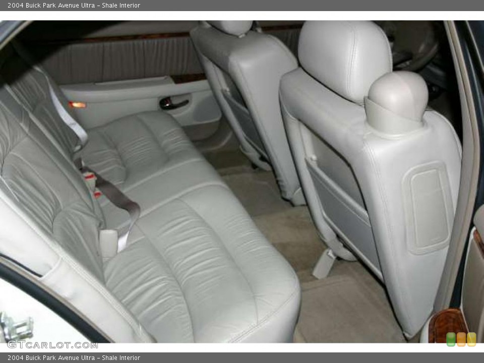 Shale Interior Photo for the 2004 Buick Park Avenue Ultra #42685351