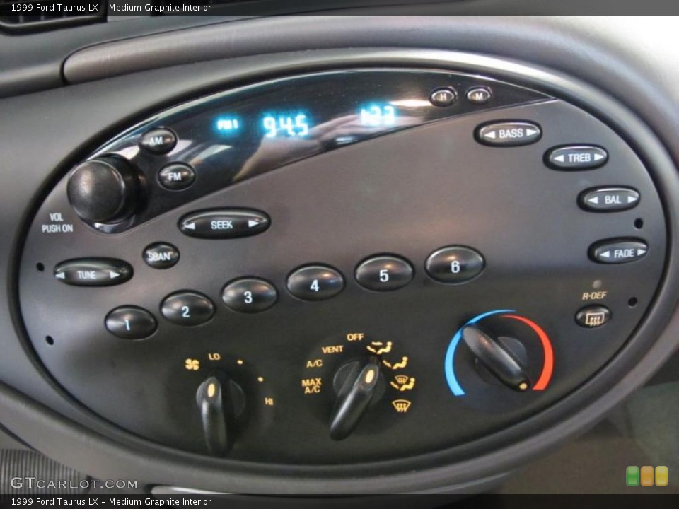 Medium Graphite Interior Controls for the 1999 Ford Taurus LX #42689259