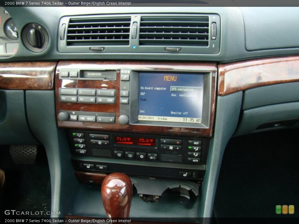 Oyster Beige/English Green Interior Controls for the 2000 BMW 7 Series 740iL Sedan #42694427