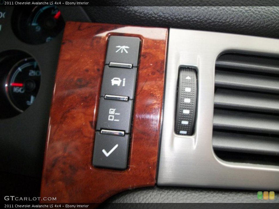 Ebony Interior Controls for the 2011 Chevrolet Avalanche LS 4x4 #42713576