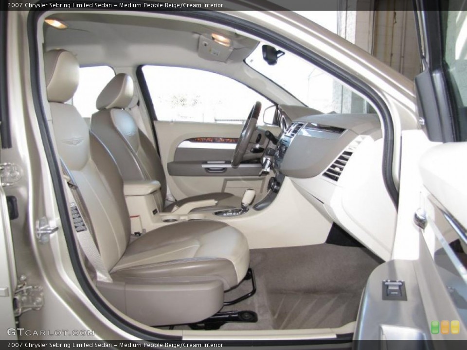 Medium Pebble Beige/Cream Interior Photo for the 2007 Chrysler Sebring Limited Sedan #42742488