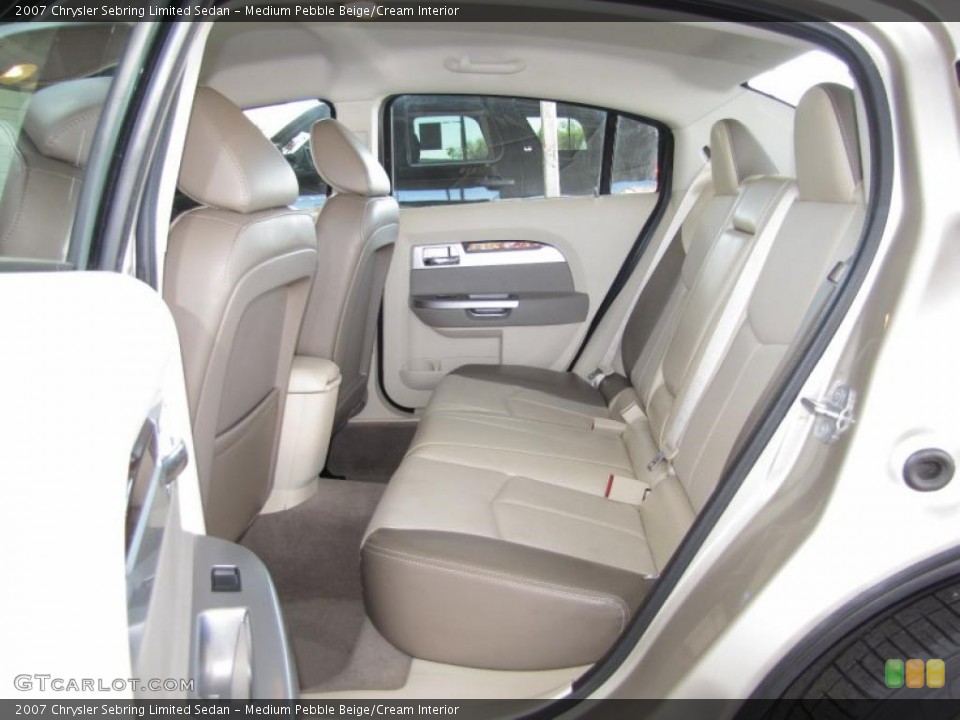 Medium Pebble Beige/Cream Interior Photo for the 2007 Chrysler Sebring Limited Sedan #42742516