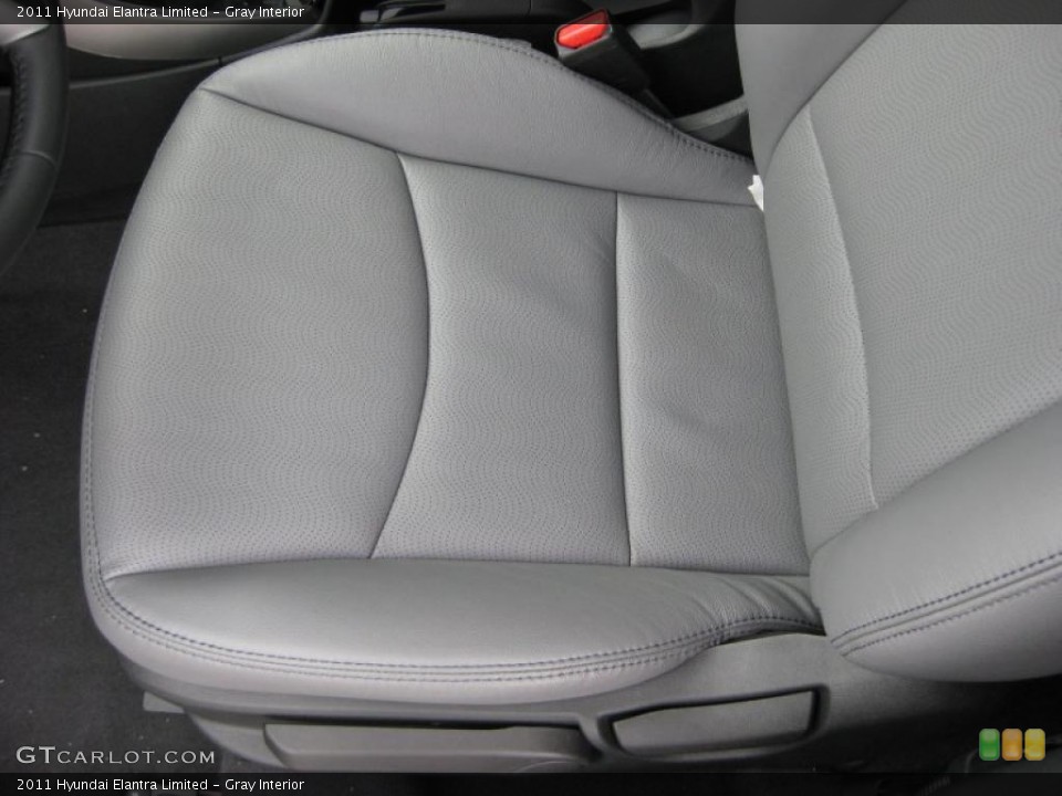 Gray Interior Photo for the 2011 Hyundai Elantra Limited #42743832