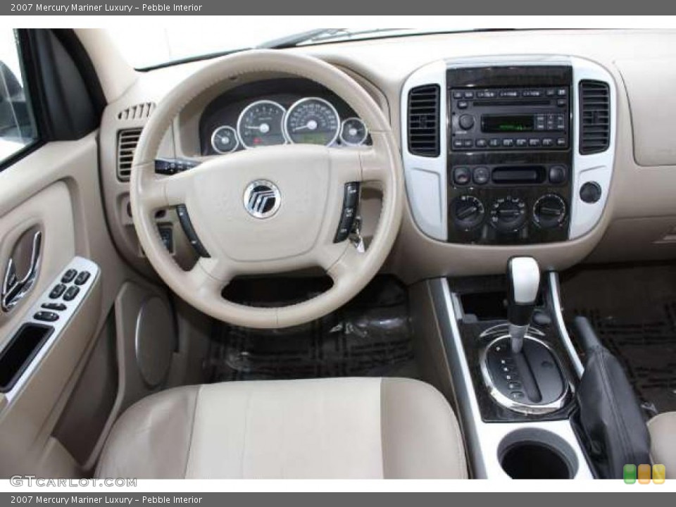 Pebble Interior Dashboard for the 2007 Mercury Mariner Luxury #42753400