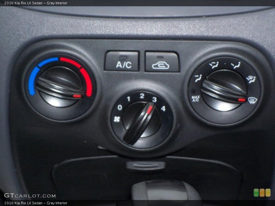 Gray Interior Controls for the 2010 Kia Rio LX Sedan #42760740