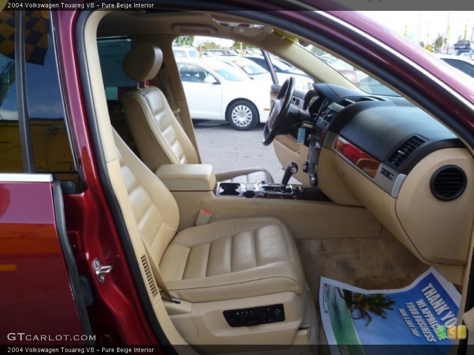 Pure Beige Interior Photo for the 2004 Volkswagen Touareg V8 #42773601