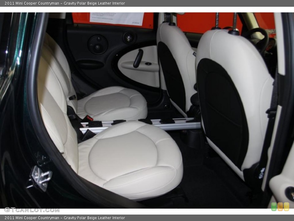 Gravity Polar Beige Leather Interior Photo for the 2011 Mini Cooper Countryman #42778809