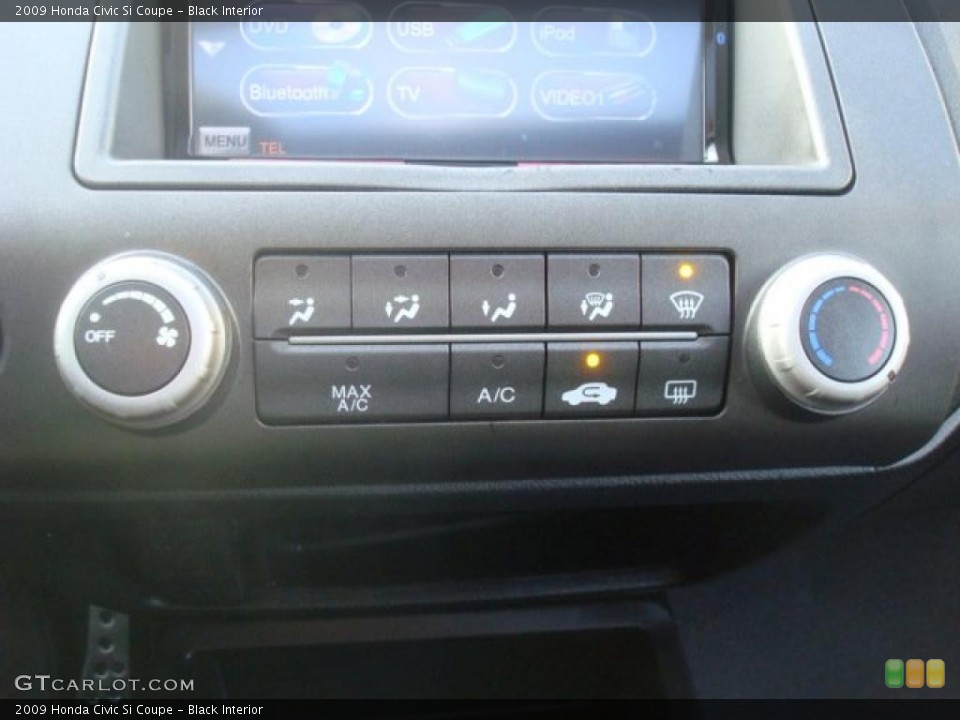 Black Interior Controls for the 2009 Honda Civic Si Coupe #42787329